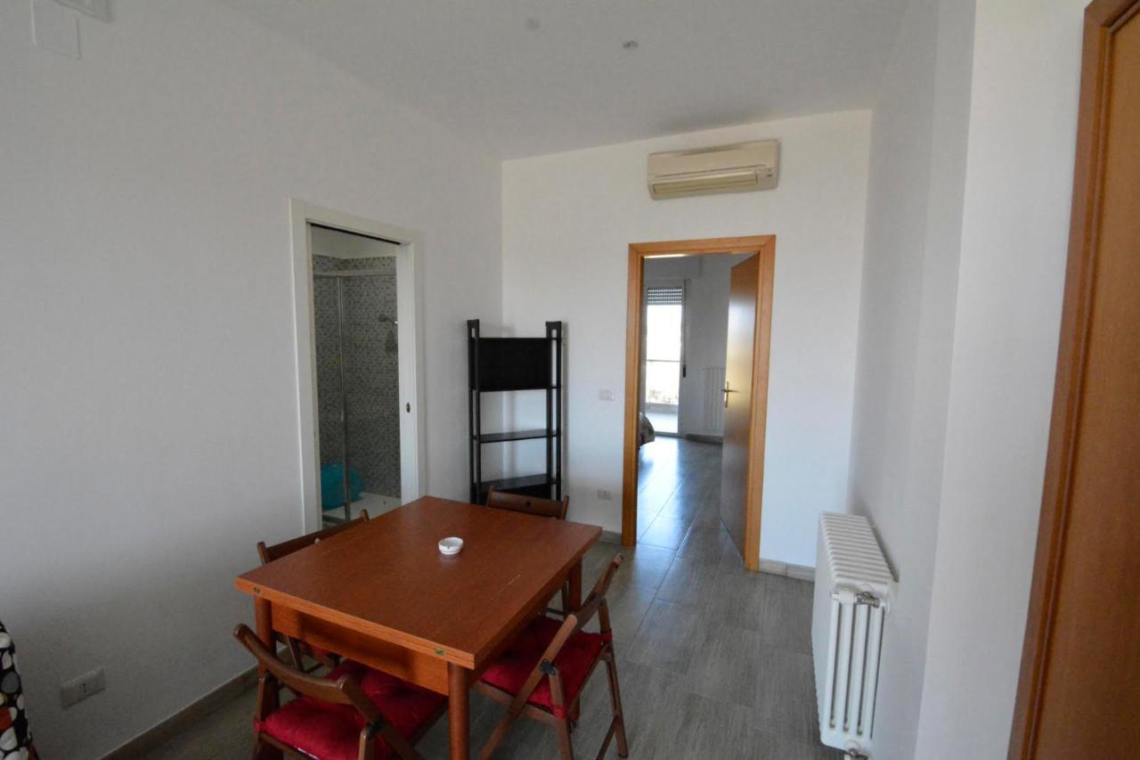 Appartamento Vistamare 20 Бари Екстериор снимка