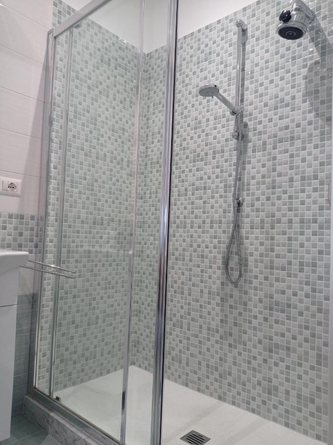 Appartamento Vistamare 20 Бари Екстериор снимка